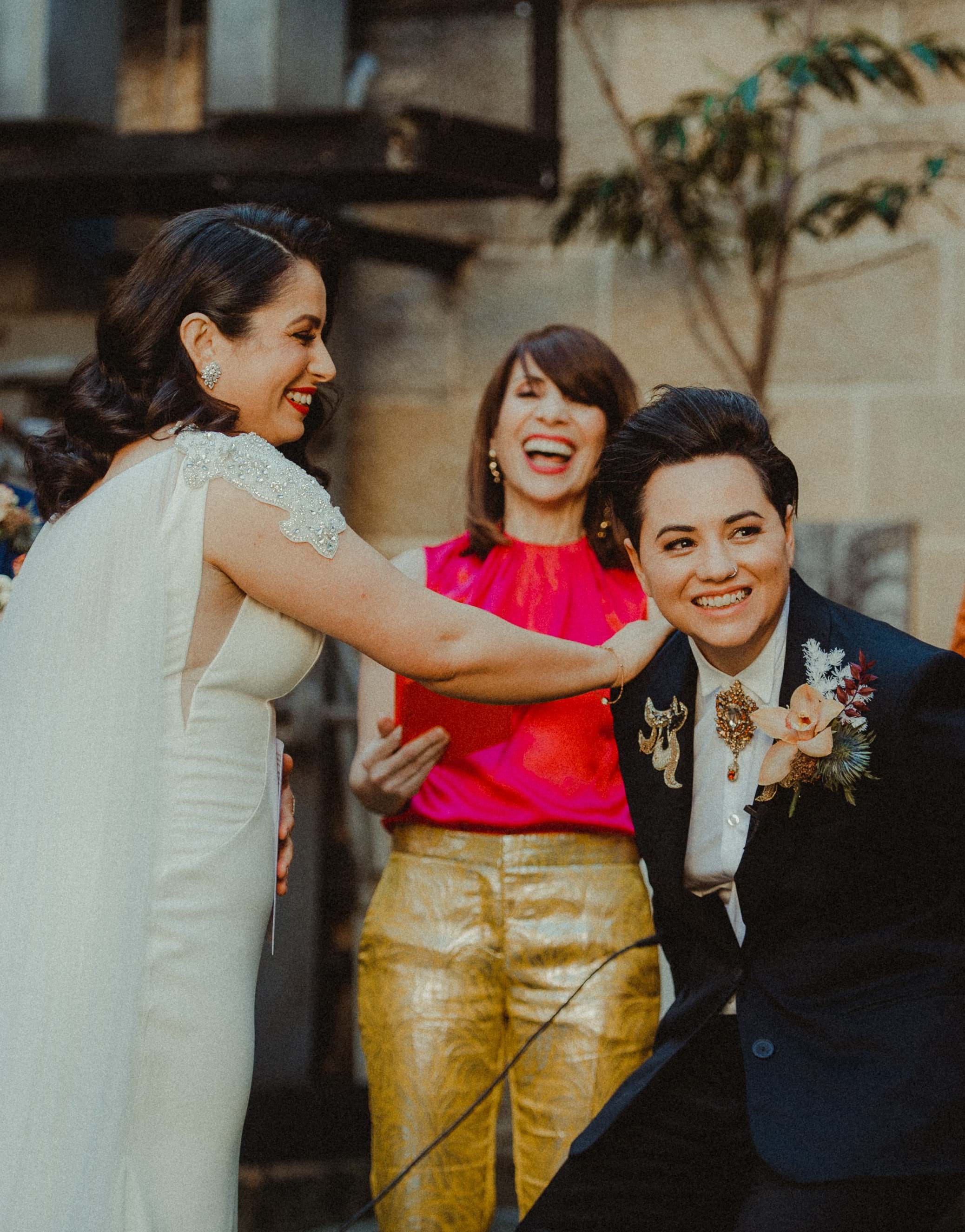 Fun and modern marriage celebrant Sydney